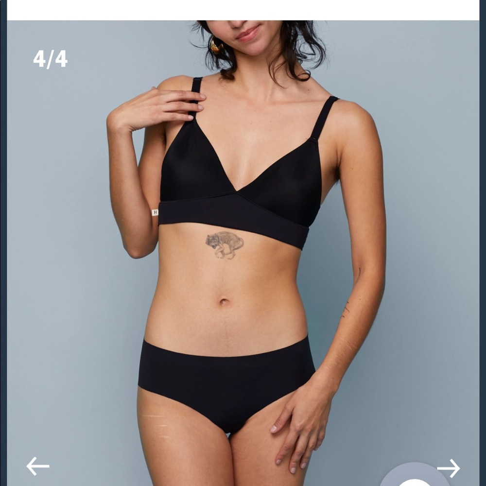 NWOT: Harper Wilde The Bliss Triangle Bralette - SHIPS FREE